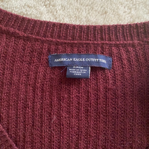 American Eagle Burgundy Sweater - Picture 2 of 5